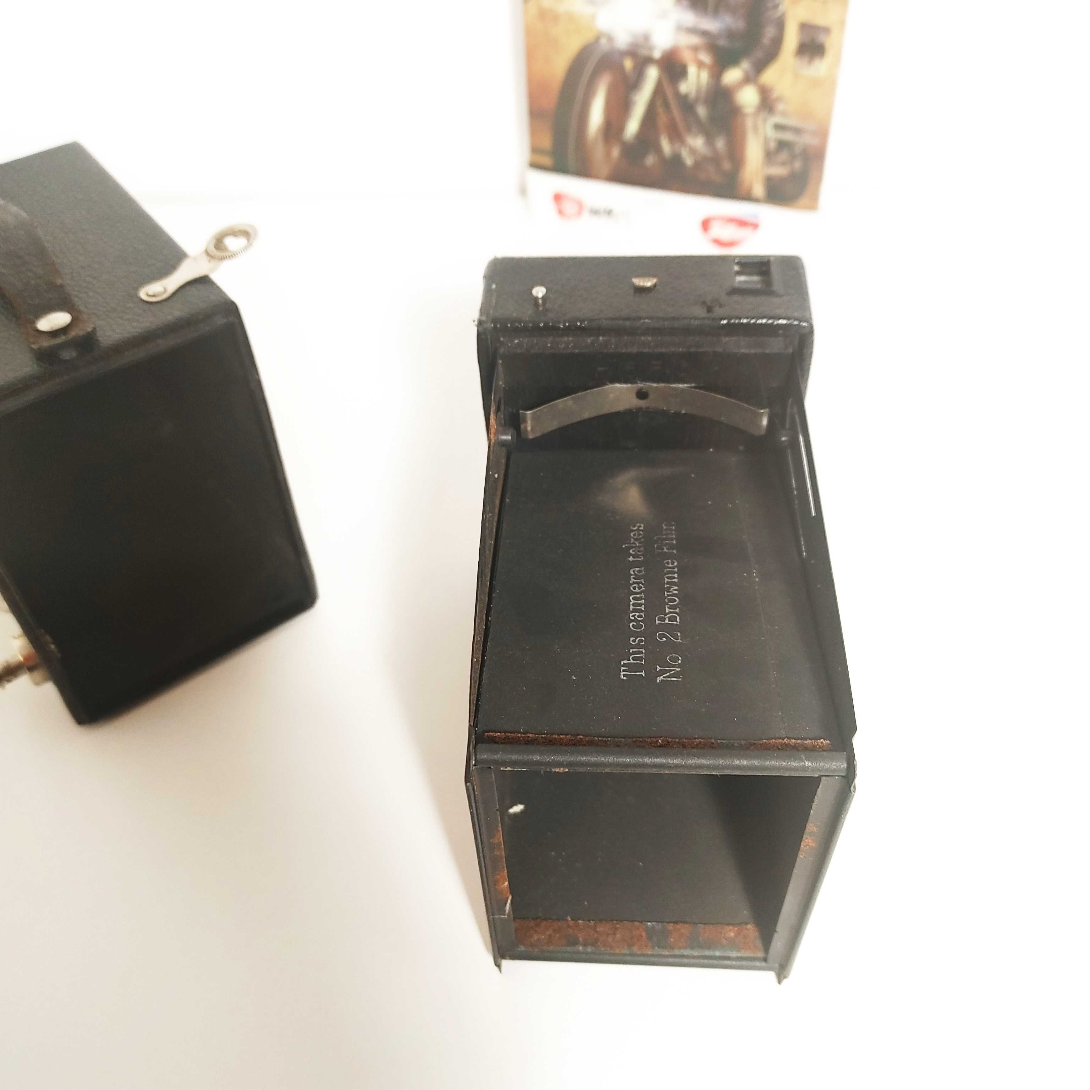 Aparat fotograficzny Kodak Brownie Box film 120 camera obscura
