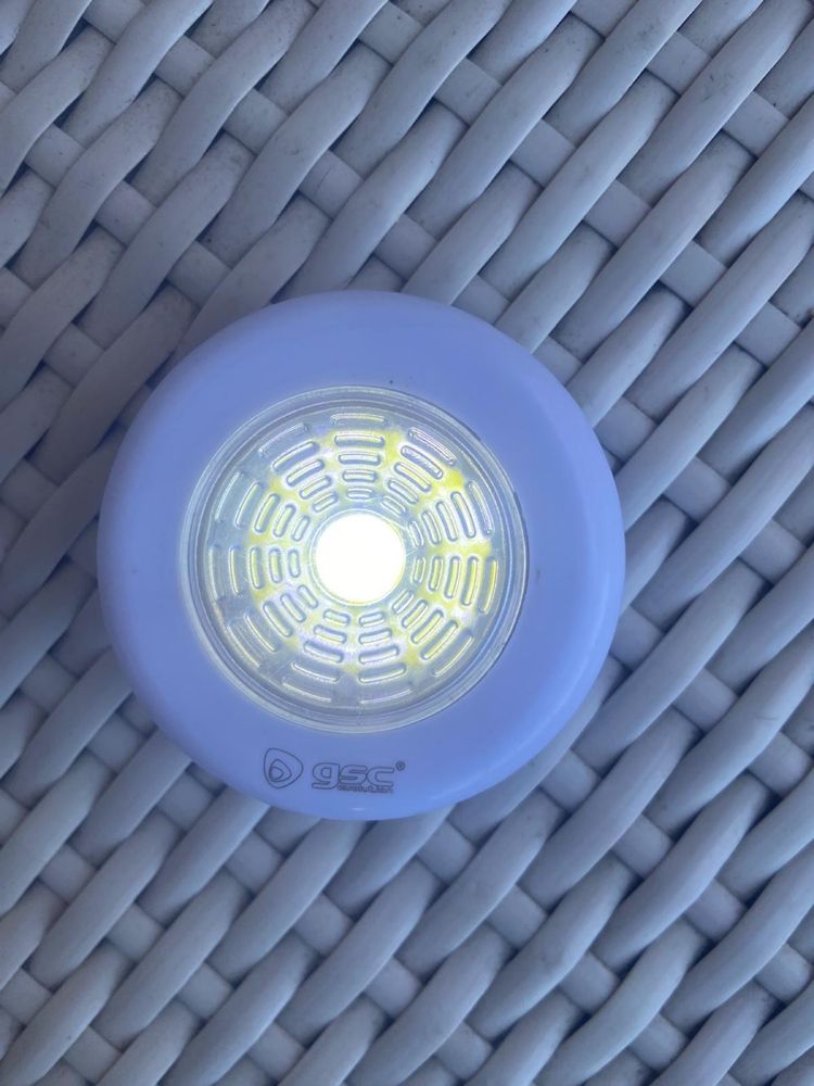 Luz em lede  a  pilhas