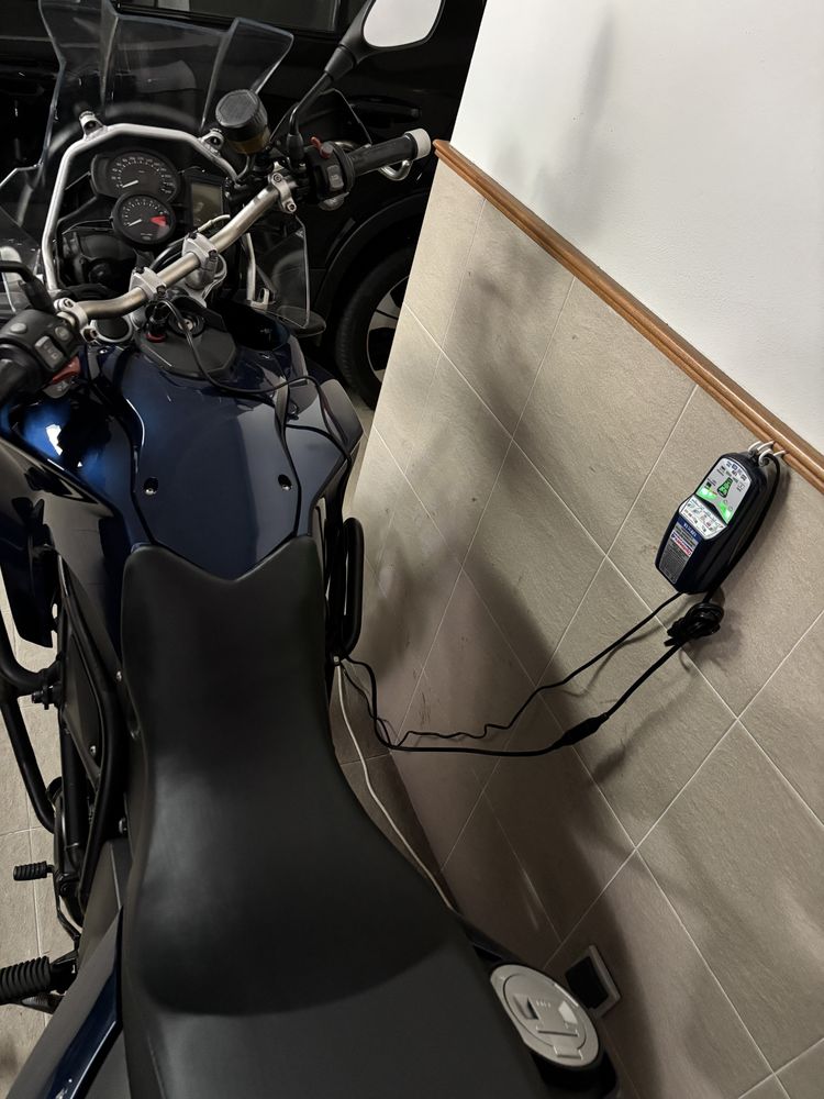 BMW F650GS (800cc)