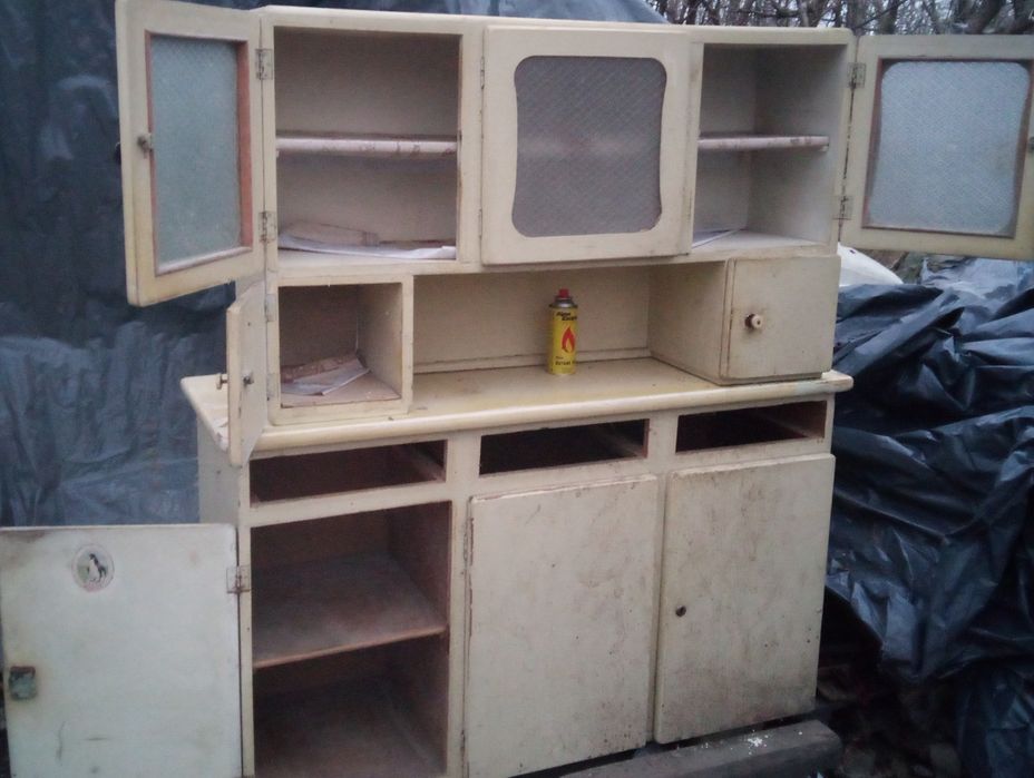 etykieta oryginalna kredens kuchenny Strzelin lata 60 te prl