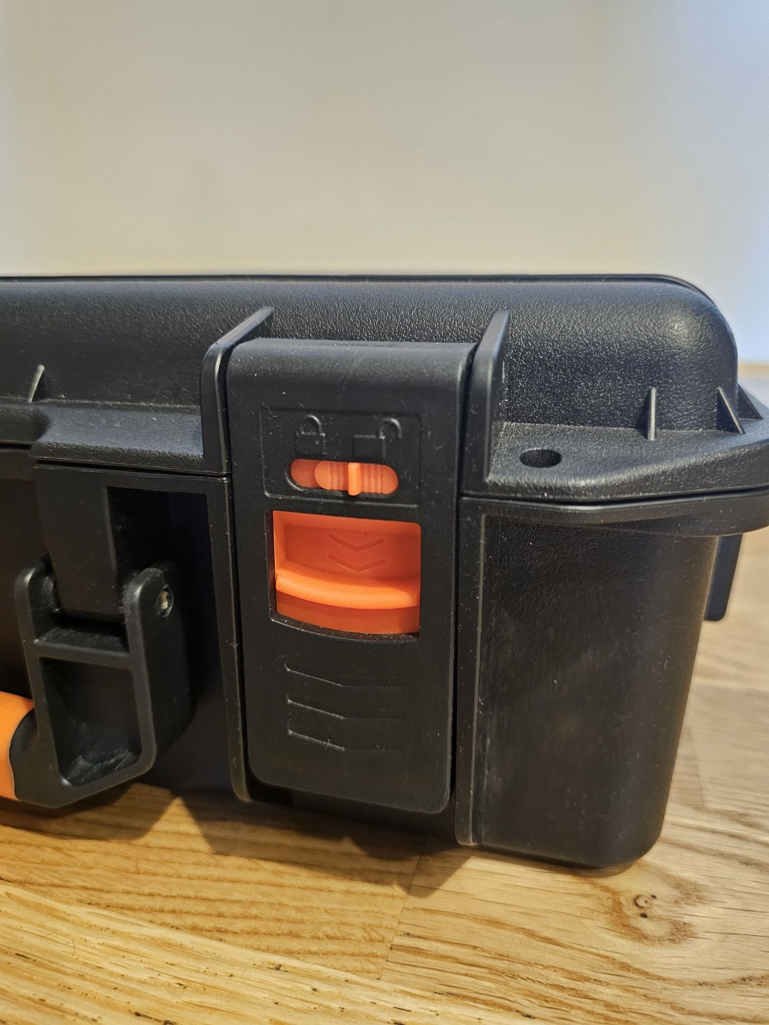 Twarda walizka do drona DJI Mavic 3