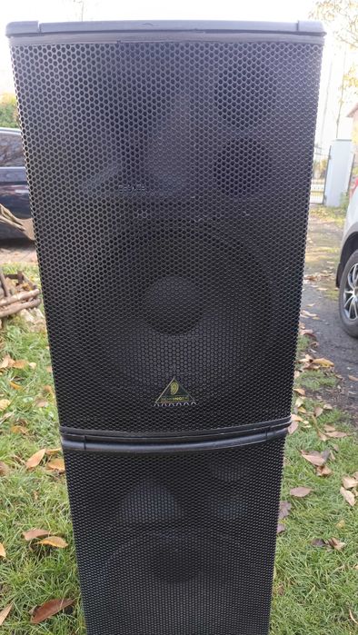 Zawodowe Kolumny Estradowe Behringer 800 Wat dla DJ , Zespołu