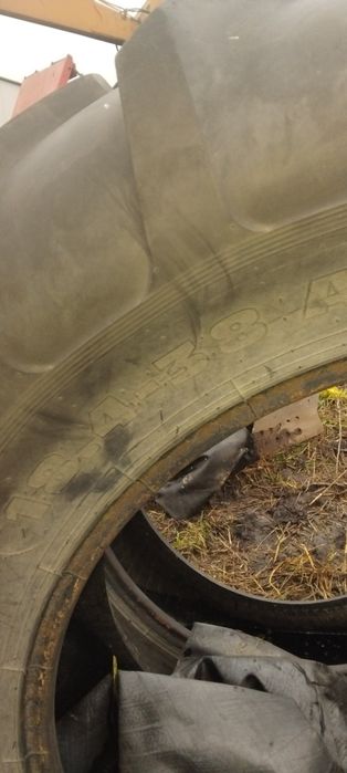 Sprzedam opony 18.4 38