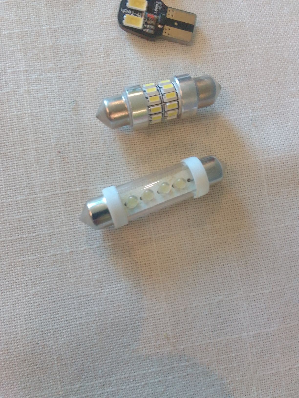 Zestaw 6 żarówek LED 12v tanio komplet