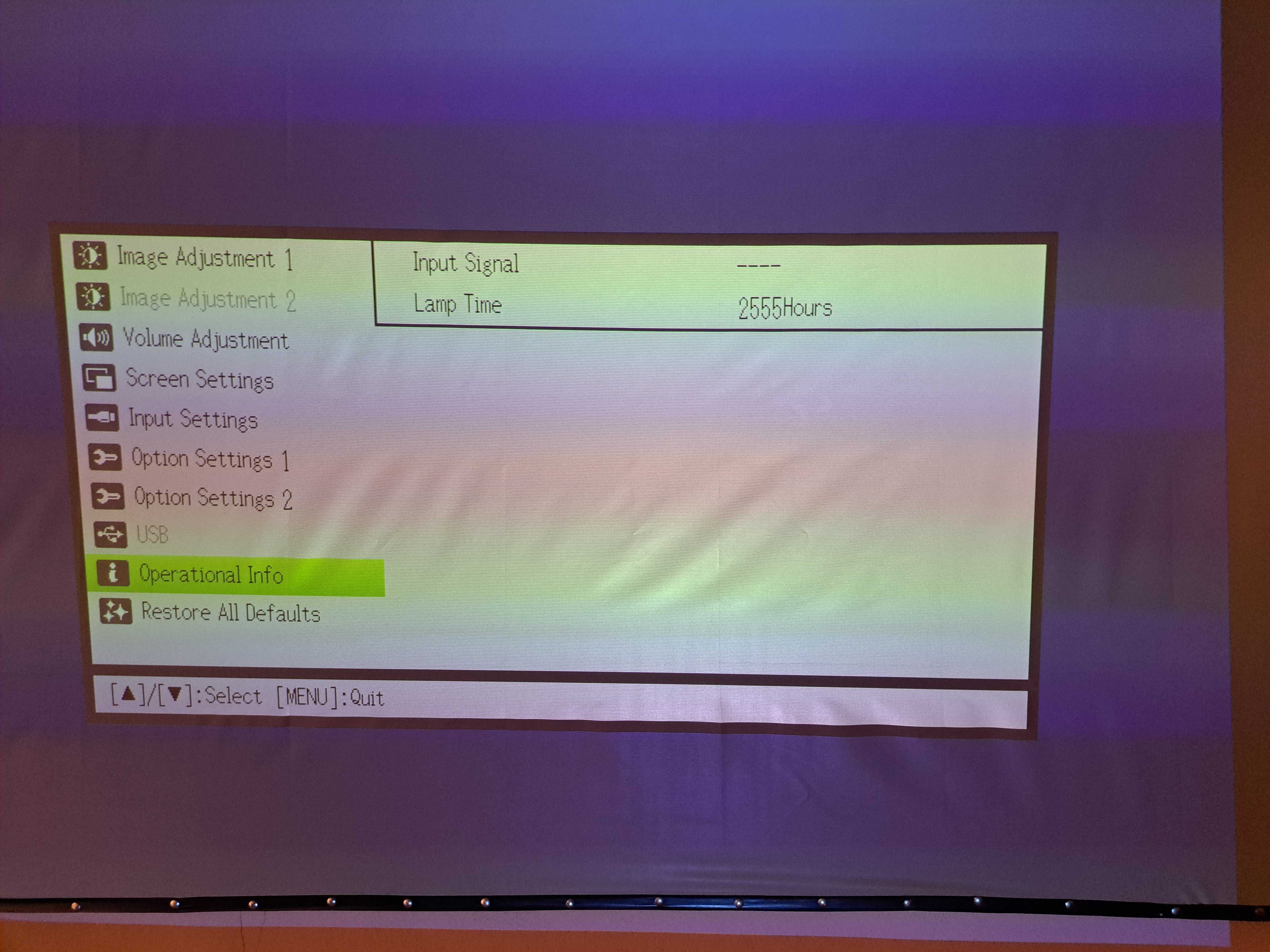 Projektor laserowy Casio XJ-A135
