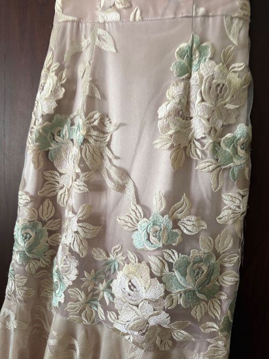 Elegante Vestido de Noite Laura – Tamanho US/Canada 4 | EU 36