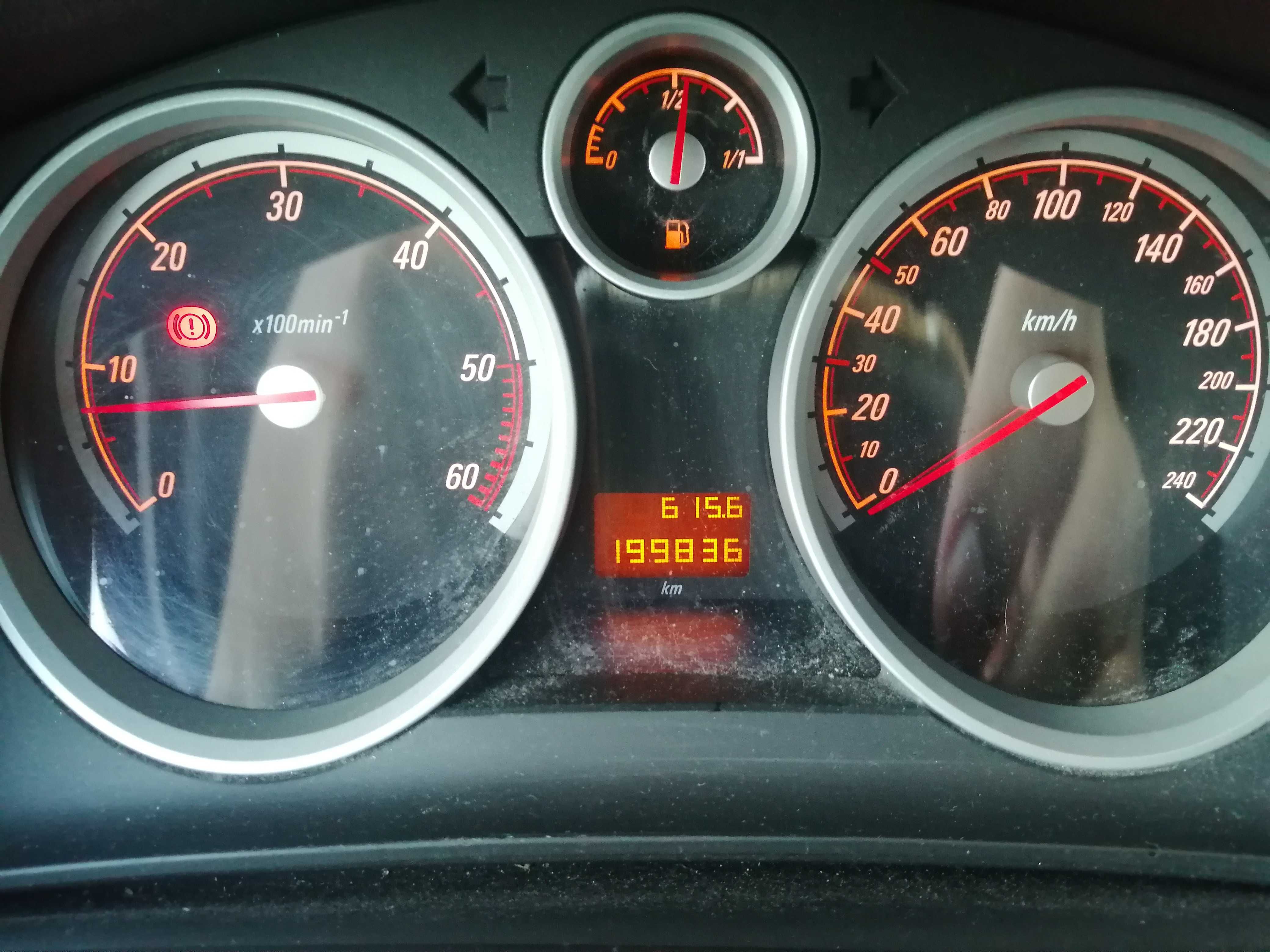 Opel Astra GTC 1.3 CDTI - Excelente estado!