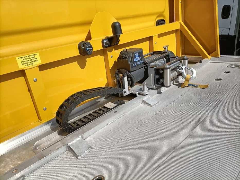 Wynajem Iveco Daily Autolaweta/Laweta/Hak/Dostawczy/Wyciągarka/kat. B