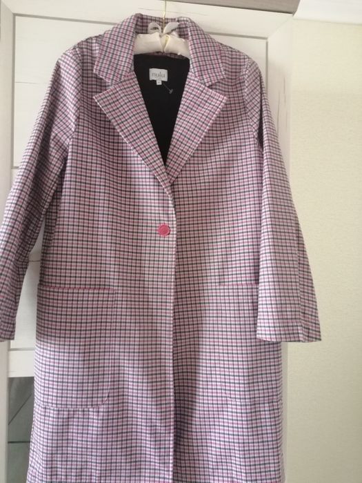 Плащ весна, осінь.