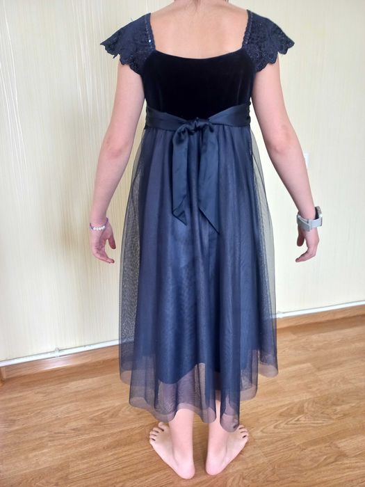 Вечірня сукня для дівчики