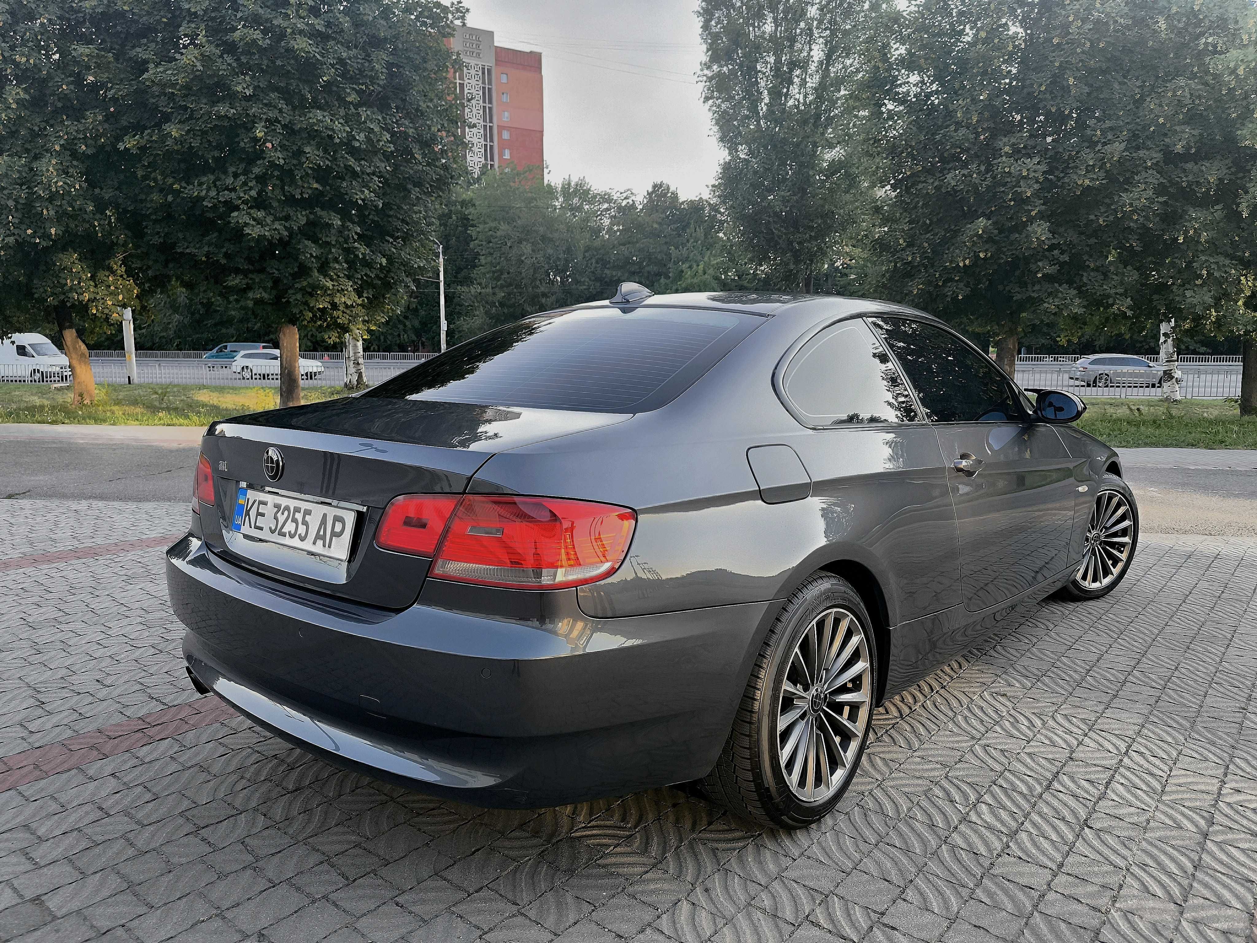 BMW 325Xi 2006 AT Coupe