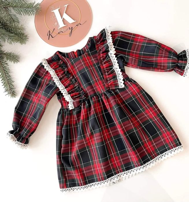 Śliczna sukienka - Rozmiar 110