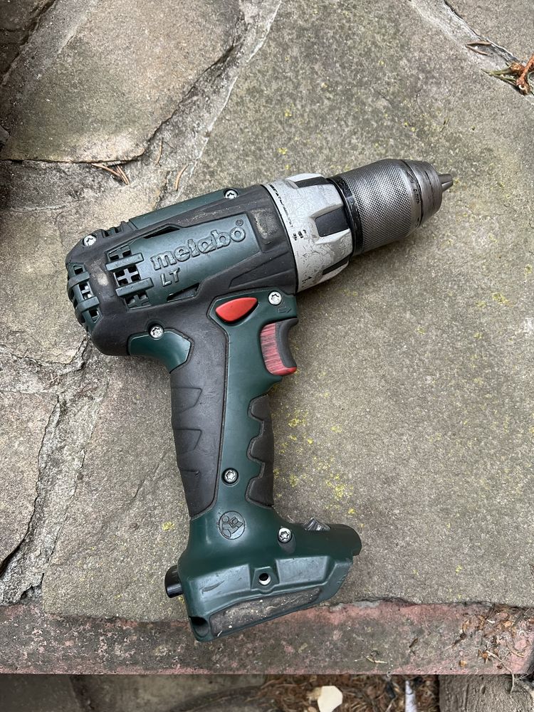 Шуруповерт Metabo BS 18 LT дефект