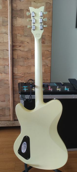 Schecter Ultra-III Ivory Pearl