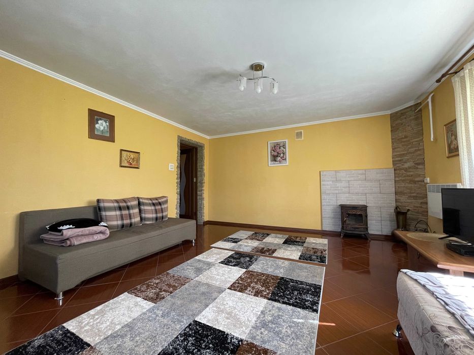 Продається будинок біля м.Стрий