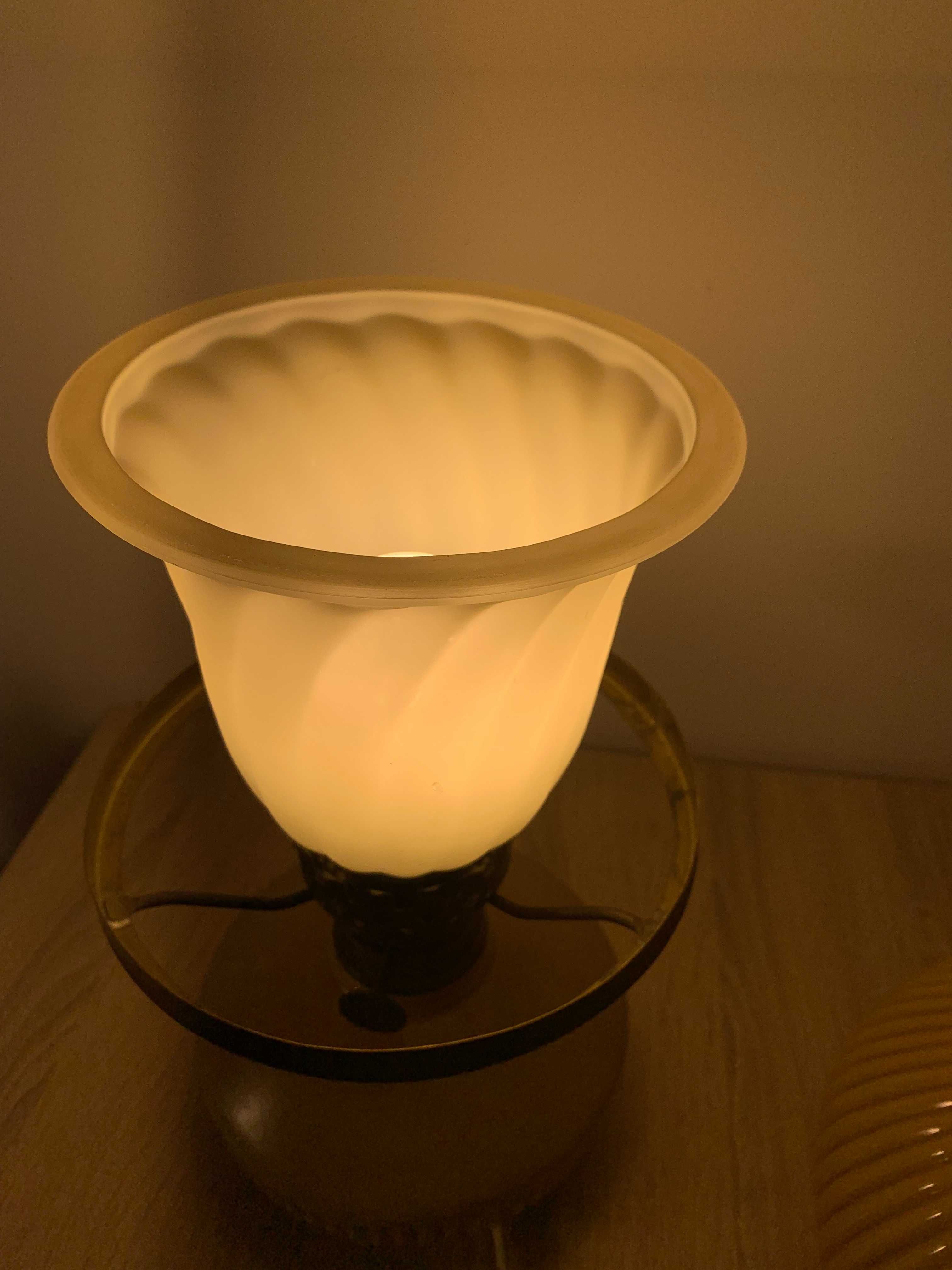klosz do lampy ART DECO, grube szkło mleczne, stan BD , 1 z 3, lata 30
