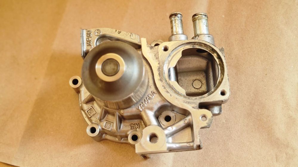 Водяна помпа оригінальна  на Subaru Forester II поколения (2007р.)