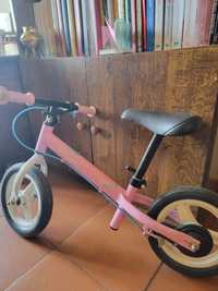 Bicicleta de equilíbrio para criança