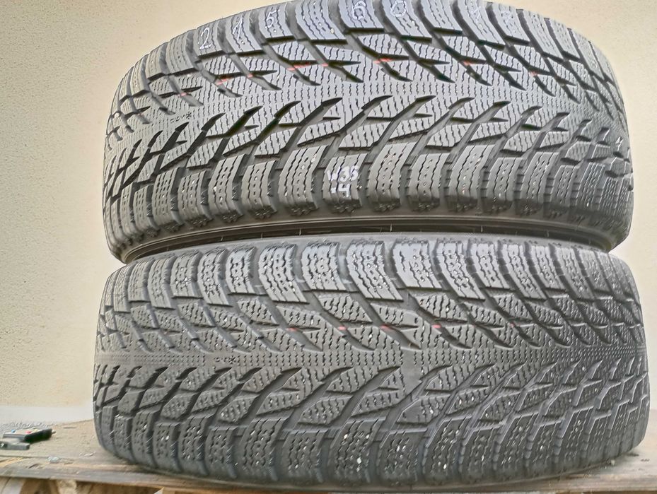 215/60 r17 2шт. Nokian 18р. зима шини резина 215 60 17 (w35)
