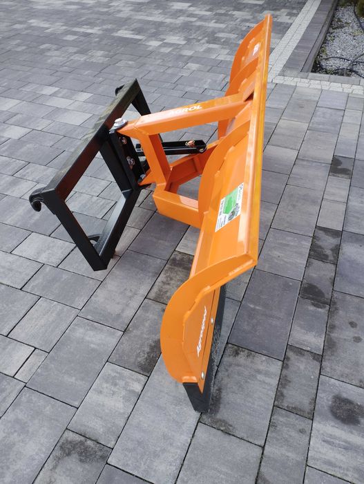 Śnieżny pług mocowanie na euroramkę do tura ładowacza czołowego
