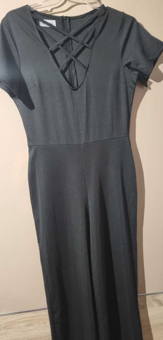 Czarny kombinezon.Rozm M