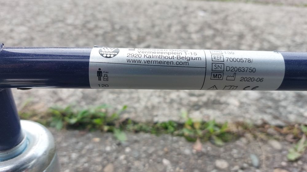 Wózek toaletowy krzesło toaletowe krzesło sanitarne