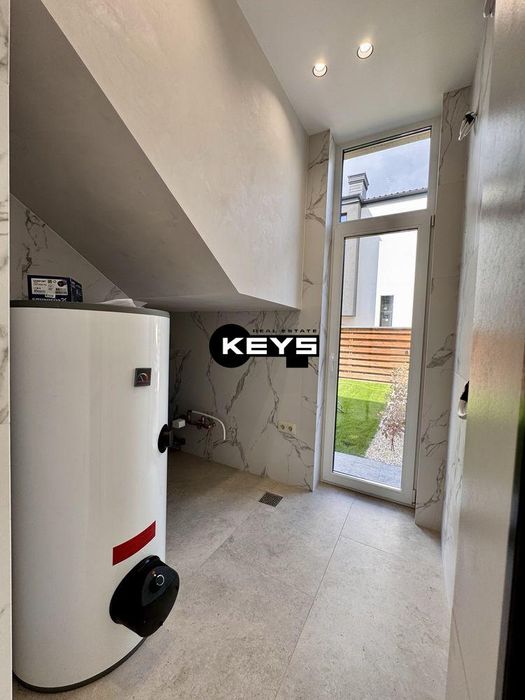 Продаж будинку з ремонтом 200м, 8 соток|Закрита територія|ГАЗ