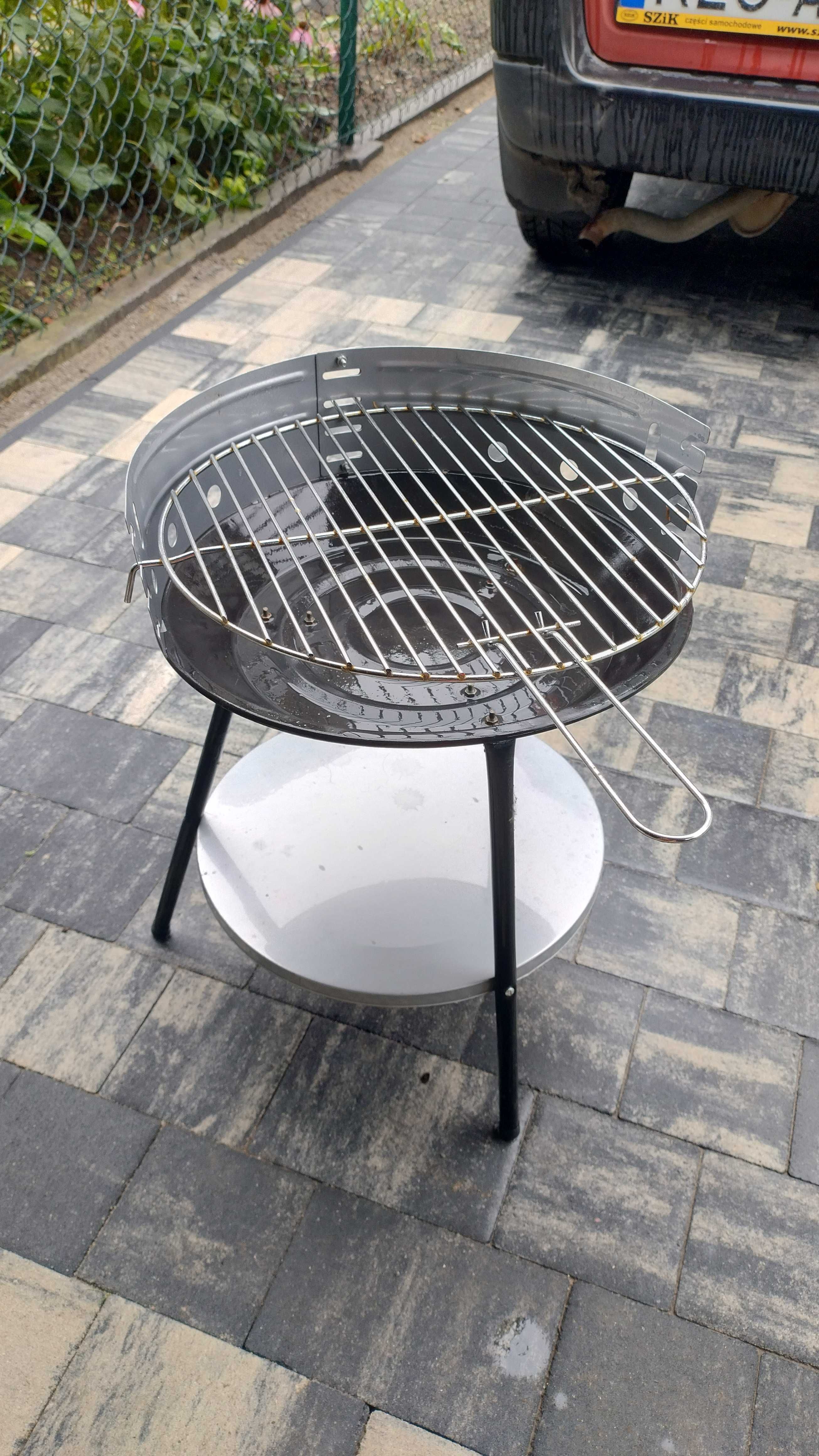 Grill stalowy mały