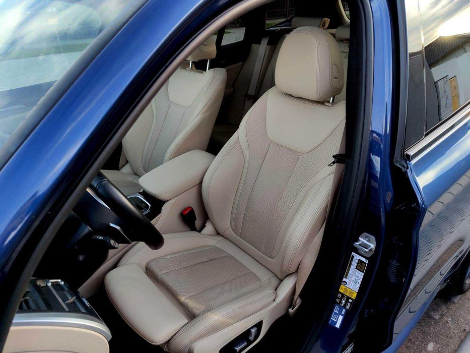 Wynajem BMW X3M 40i 360 PS + wydech akrapovic Premium Auta Osobowe