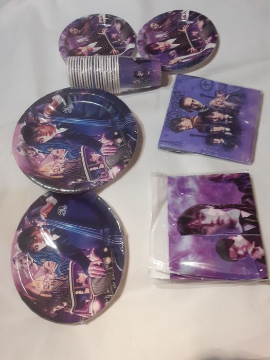 Zestaw naczyń jednorazowych na 20 osób