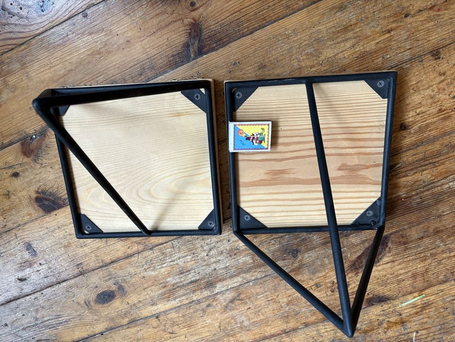 Полички натуральне дерево та метал декор