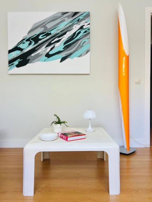 Mesa branca Kartell