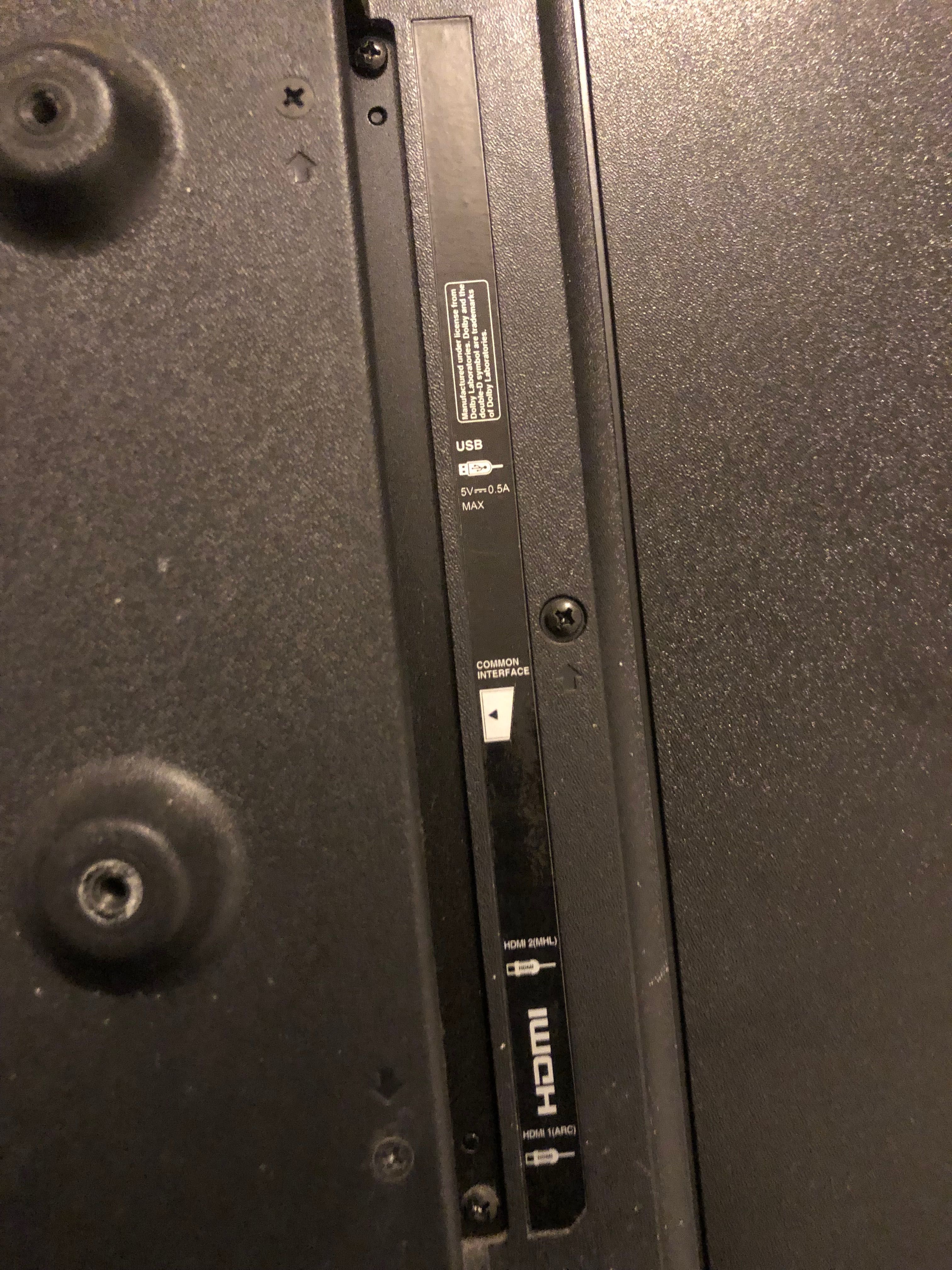 Tv de quarto com boa portabilidade em ótimo estado