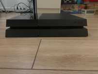 Playstation 4 (PS4)