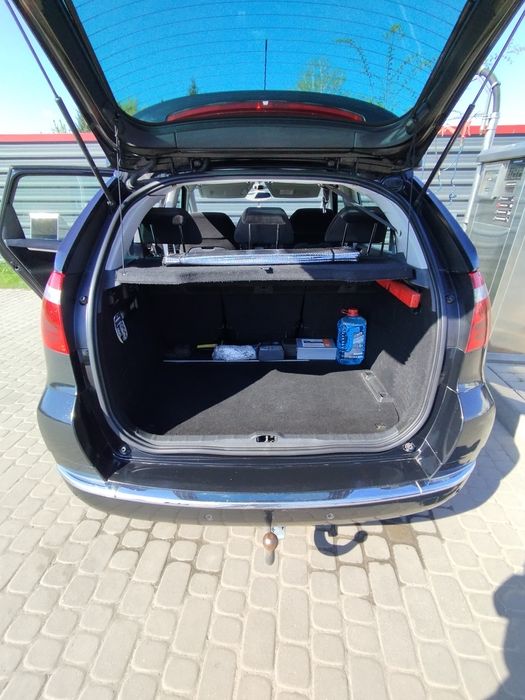 Авто має страховку