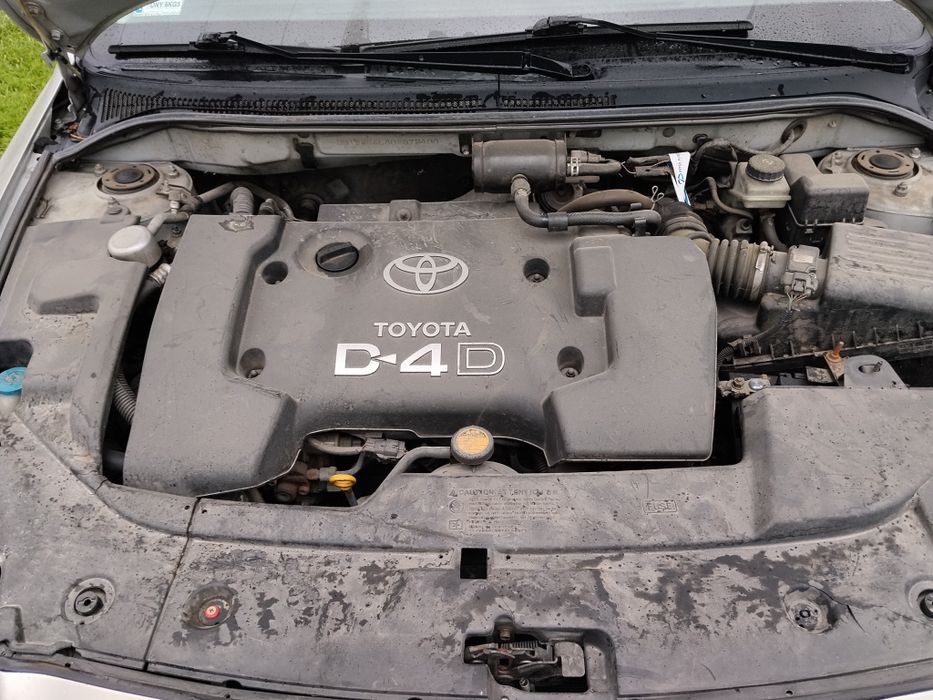 Toyota Avensis ll