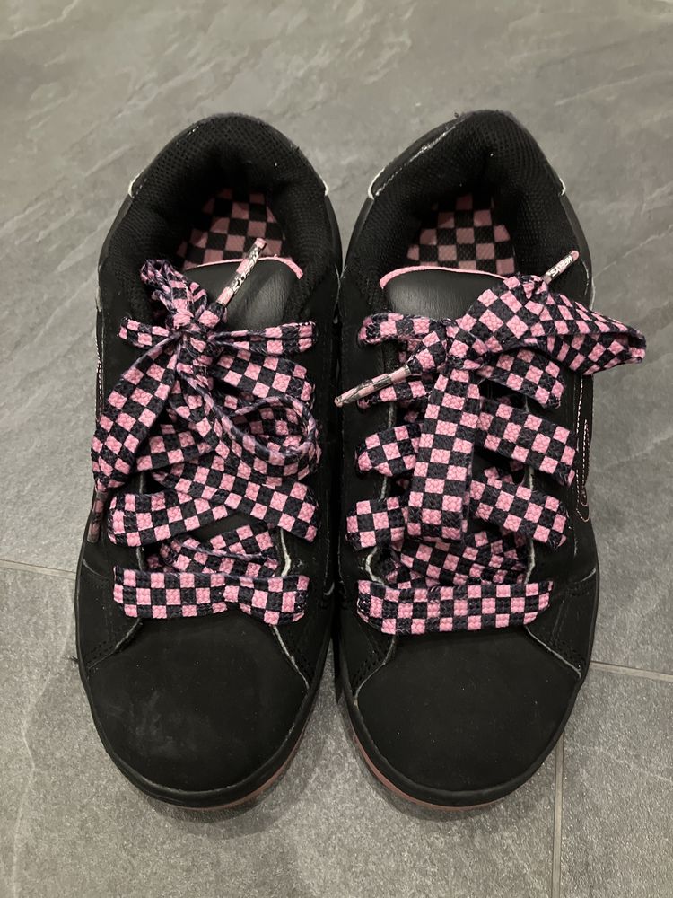 Buty firmy Heelys z kółkami - wrotkobuty, czarne