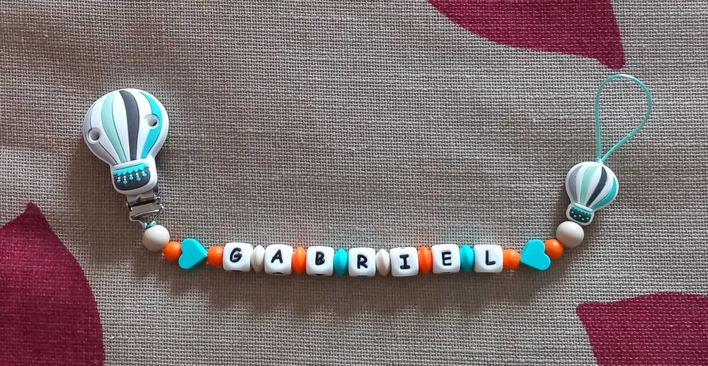 Prende chupetas e mordedores em silicone