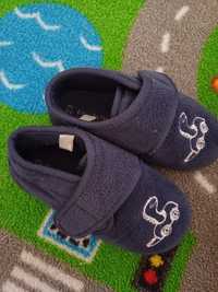 Pantufas Mickey e Dinossauro