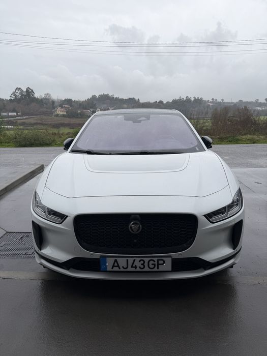 Jaguar I pace 2021