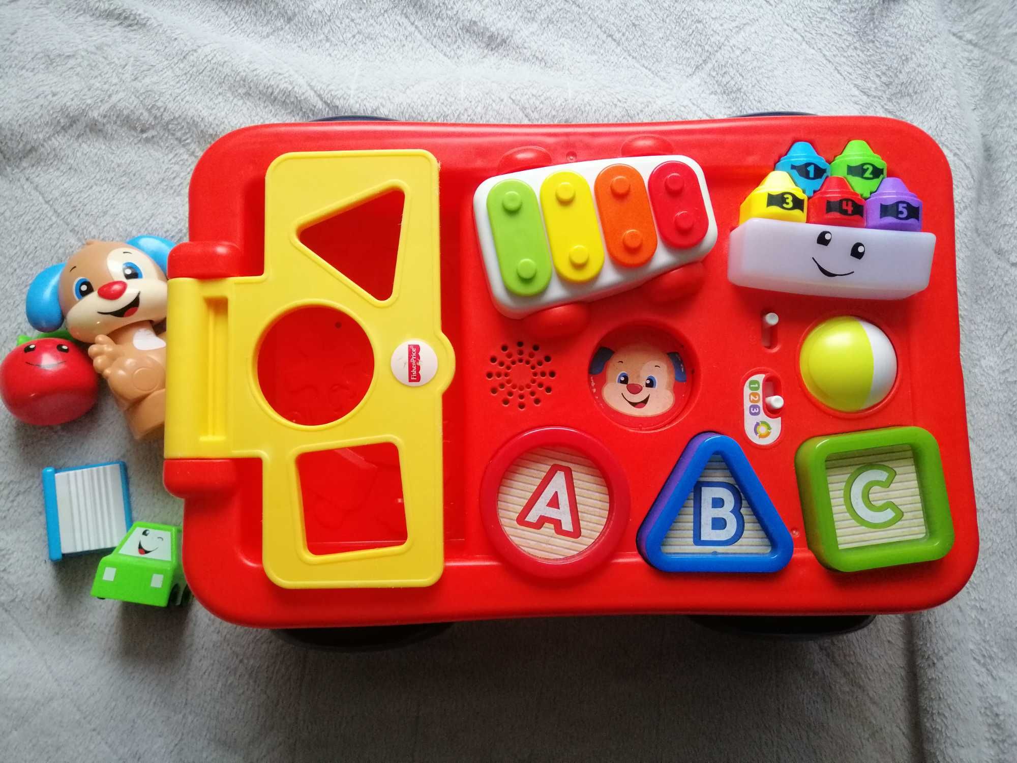 Fisher price wózeczek szczeniaczka