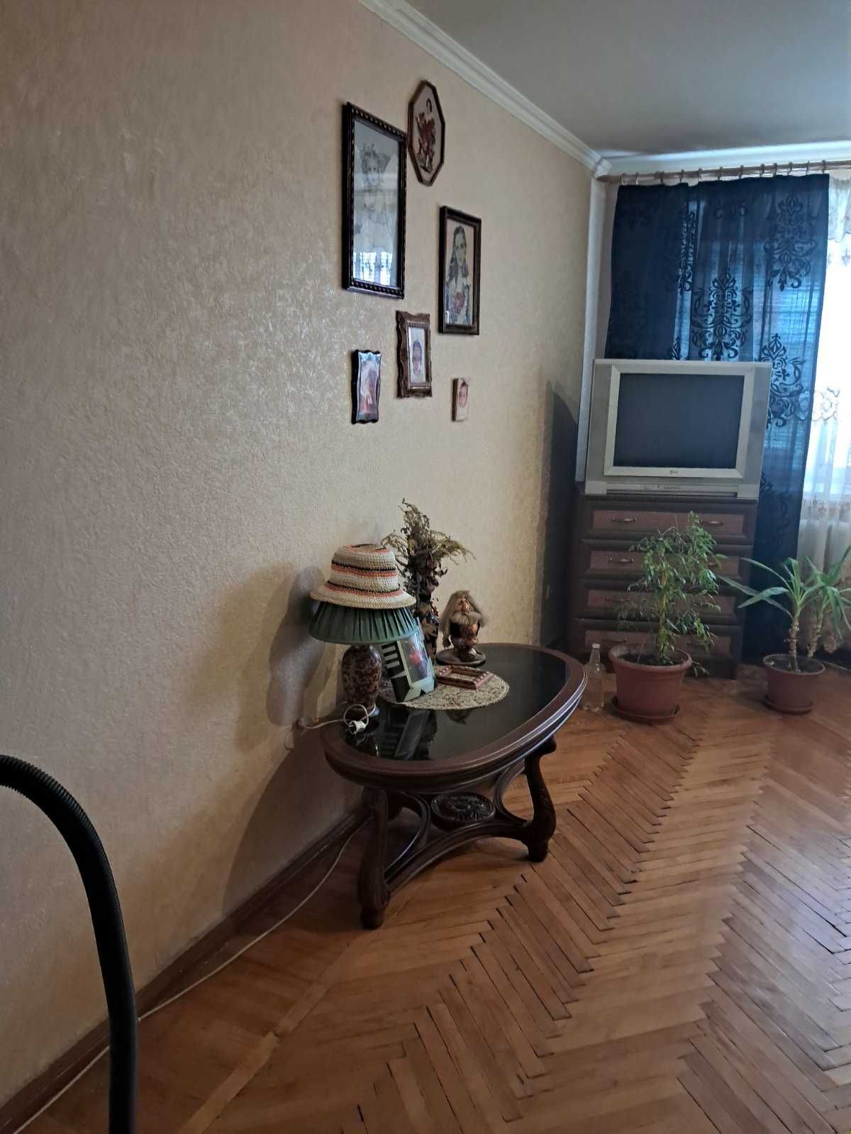 Продаж 3К Центр LIN 39296