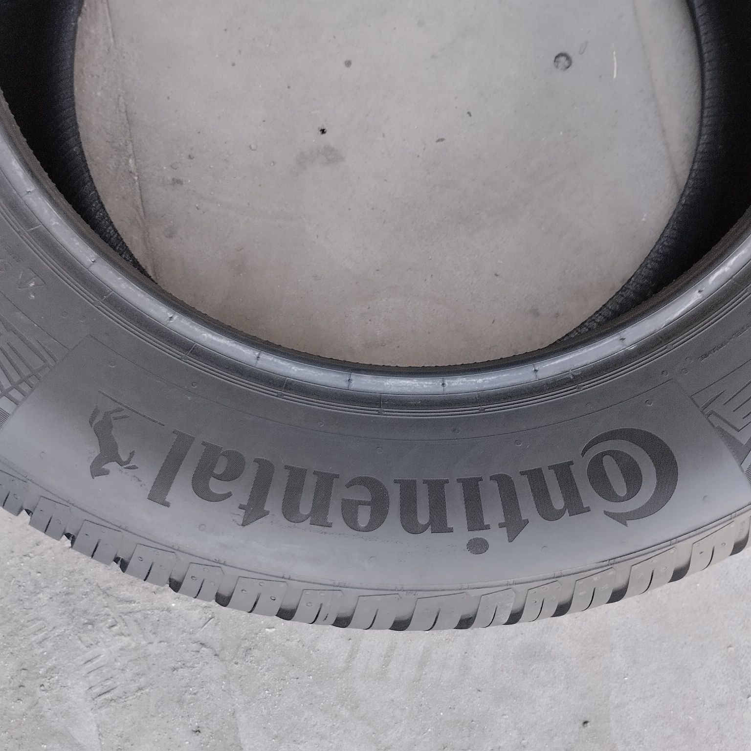 Продам шини 255/55R18