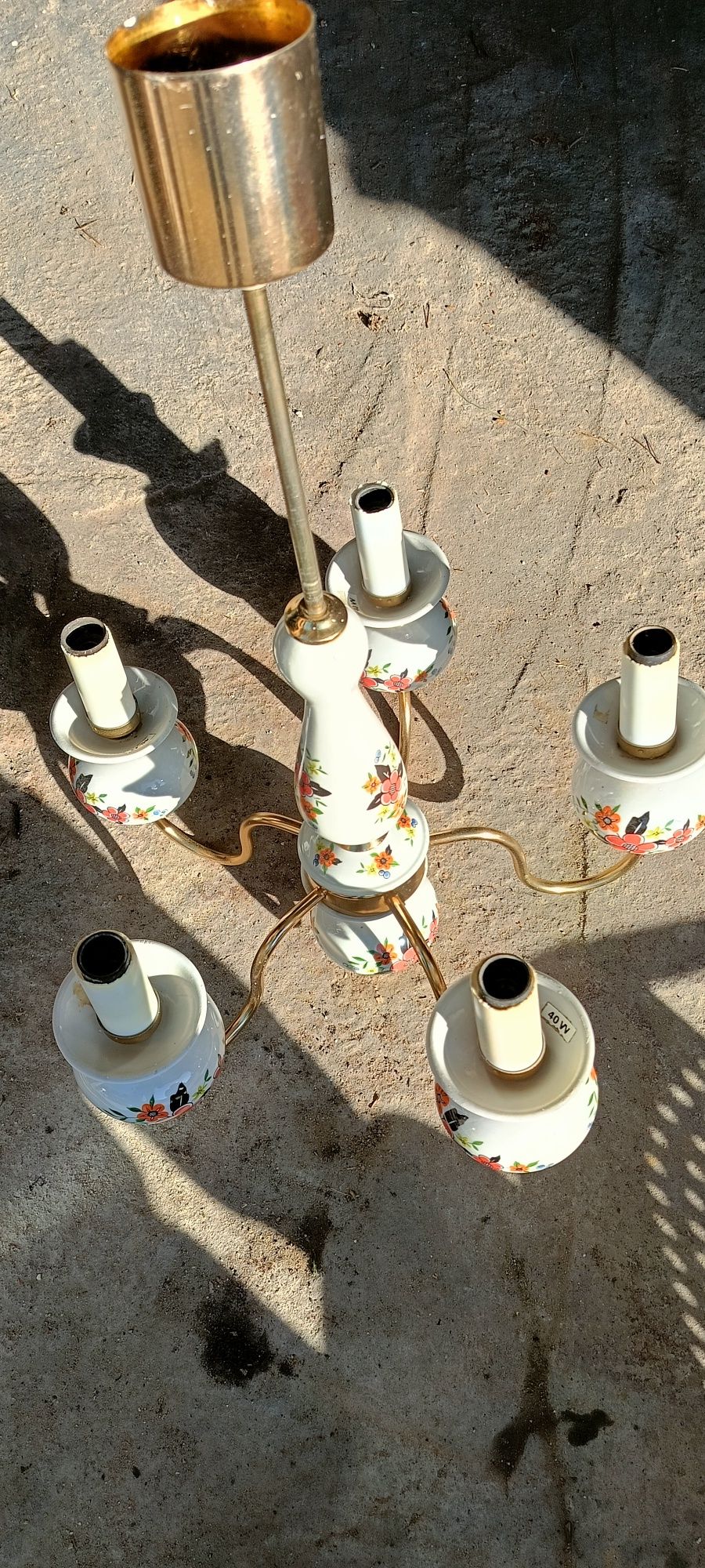 Lampa wisząca, żyrandol PRL porcelana
