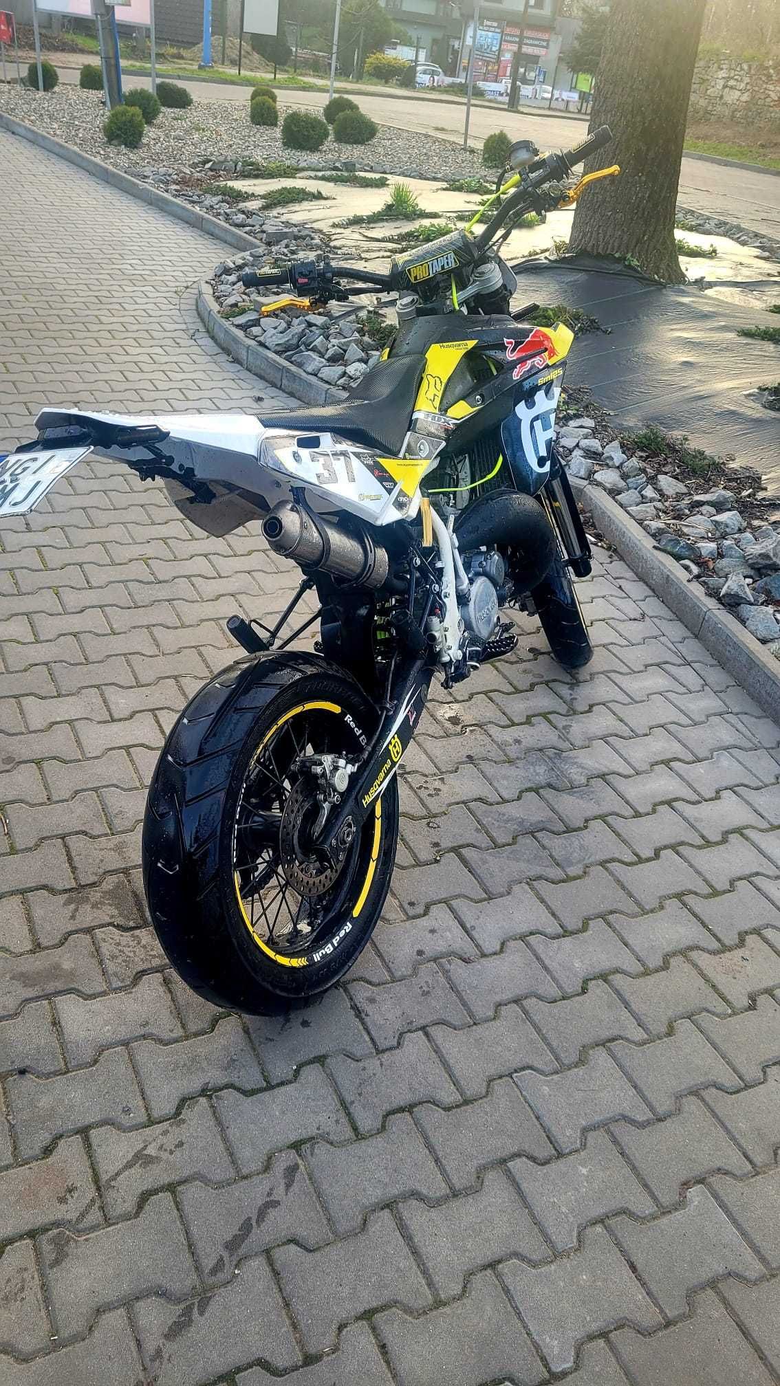 Husqvarna SM/WRE 125 2t SUPERMOTO