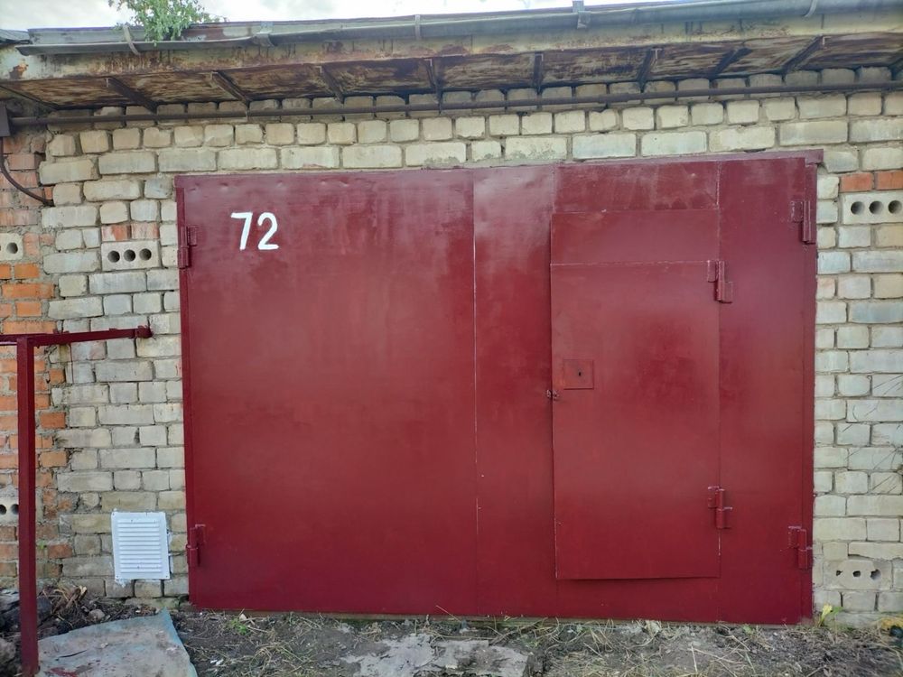 Продаж: гараж цегляний з підвалом!