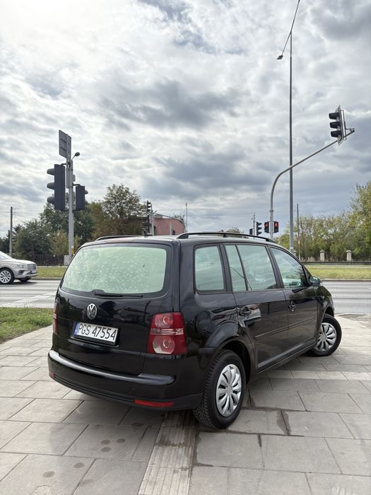 Na sprzedaż VW Touran 2.0 D /7 os/automat/zamiana/zero rdzy