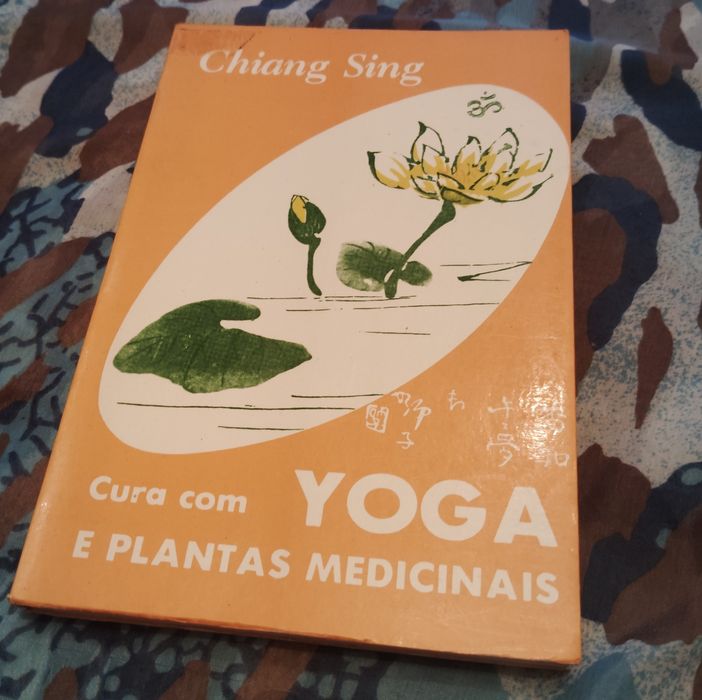 Livro Cura Com Yoga e Plantas Medicinais Usado
