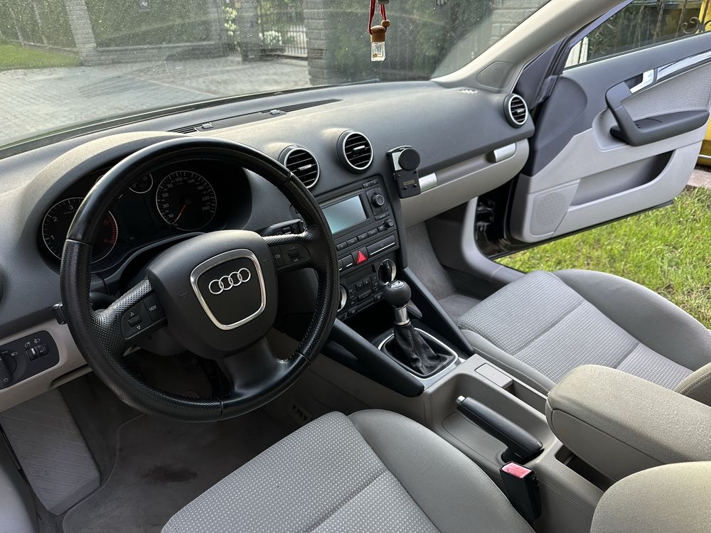 Audi A3 8P 2.0TDI Zadbany,Grzane fotele,Multifunkcja