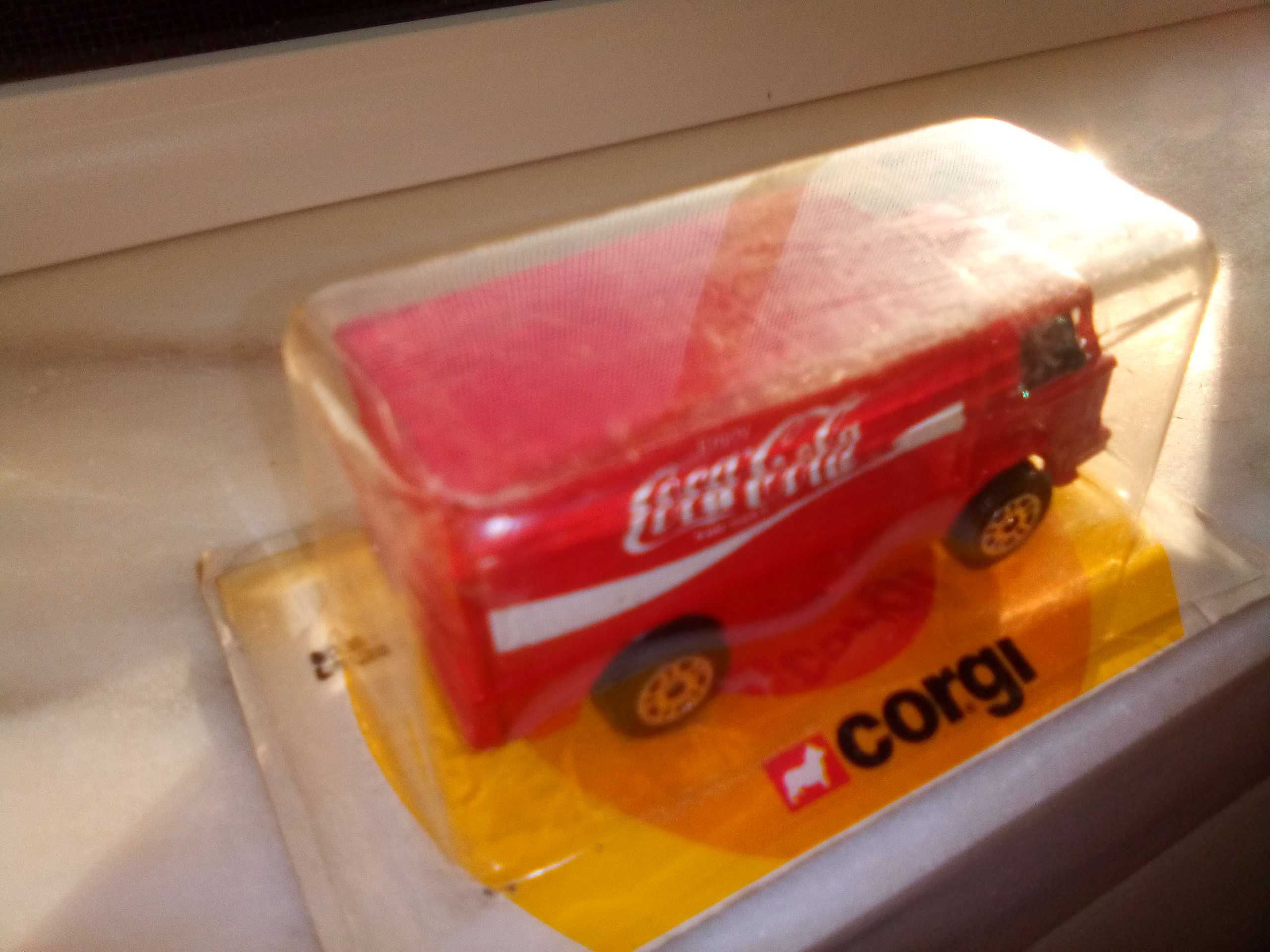 Camião de colecção do ano 1978 Coca Cola